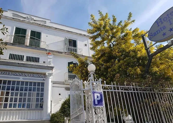 Hotel Santa Teresa 3*